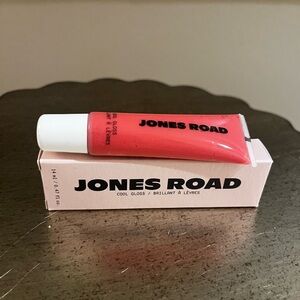 Jones Road Cool Gloss NEW : shade pastel pink